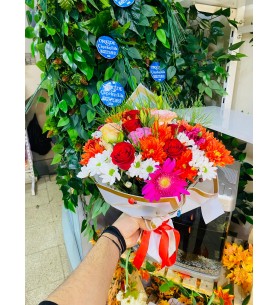 Karışık Buket-Papatya-Gerbera ve Kırmızı Gül 4 Adet